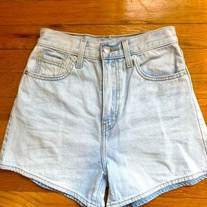 Levis high waist loose 24